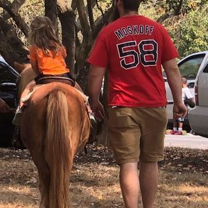 Meet your Posher, Clifton